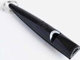 how to use a dog whistle